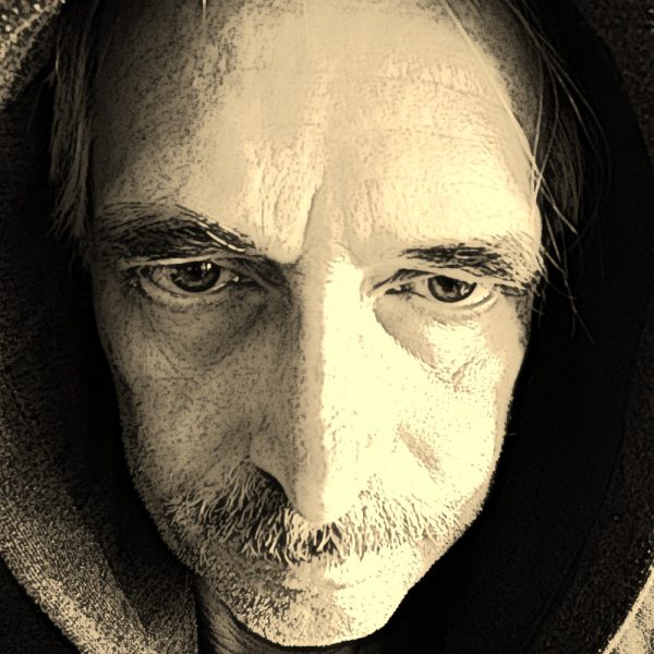 profilbild 1000 1000 sepia